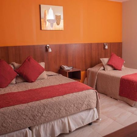 Hotel Mitru - Tarija Extérieur photo
